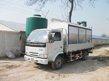 4噸散裝飼料運(yùn)輸車