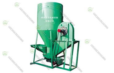 柴油機(jī)動力飼料粉碎混合機(jī)